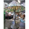 Image 2 : STAINED GLASS LAMP