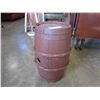 Image 1 : SMALL PAINTED OAK BARREL