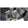 Image 2 : ROLLING OFFICE CHAIR