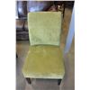 Image 2 : ASHLEY FLOOR MODEL GREEN ACCENT CHAIR RETAIL $399