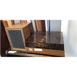 DUAL PE 3046 RECORD PLAYER AND PAIR PANASONIC RD 9250 SPEAKERS