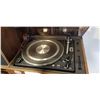 Image 2 : DUAL PE 3046 RECORD PLAYER AND PAIR PANASONIC RD 9250 SPEAKERS