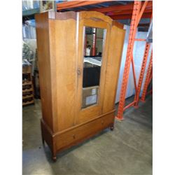 ANTIQUE WALNUT WARDROBE