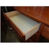 Image 3 : MAPLE 4 DRAWER PEDESTAL DESK