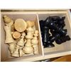 Image 2 : WOOD CHESS BOARD AND PICES