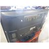 Image 4 : SAMSUNG 50" LCD TV - WORKING
