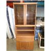 Image 2 : OAK BOOKSHELF