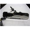 Image 3 : CLIP-ON ELECTRIC 7 REAR VIEW MIRRO/DASH CAM AND 3 GARMIN GPS