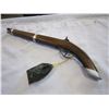 Image 2 : WOOD CAP AND BALL CAP GUN