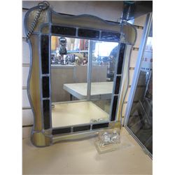 LEADED GLASS MIRRORED PANEL