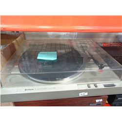 HITACHI HT-20S TURNTABLE W/ NEW BELT - WORKING CONDITION