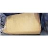 Image 2 : YELLOW STYLUS OTTOMAN