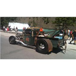 FRIDAY NIGHT 1942 FORD FB TOW TRUCK CUSTOM