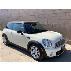 2011 MINI COOPER 2 DOOR HARDTOP