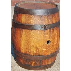 nice oak barrel