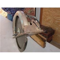 Makita Log Saw