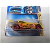 Image 4 : LOT OF 5 ASSORTED HOTWHEELS (BUS, CRAZED CLOWNS, JAGUAR, ETC...) *N.O.S.*