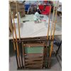 Image 1 : LOT OF BILLIARDS EQUIPMENT (POOL CUE RACK WITH SCOREBOARD, 5 ASSORTED POOL CUES, 1 POOL CUE REST) *S