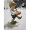 Image 4 : GOEBEL FIGURINE (DRUMMER BOY)