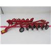 Image 1 : LOT OF 2 TOYS (MASSEY FERGUSON) *4 BOTTOM PLOWS
