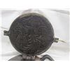 Image 2 : CAST IRON CREPE MAKER (VERY GOOD CONDITION)