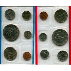 UNITED STATES (1976 ANNIV) 2 SETS (BLUE SEAL, RED SEAL)