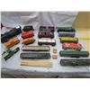 Image 1 : LOT OF 17 TOY TRAIN CARS ( ENGINES, CABOOSE, ETC…)