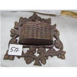 CAST IRON MATCH HOLDER