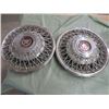 Image 1 : 2 CADILLAC HUB CAPS (SPOKED)