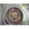 Image 2 : 2 CADILLAC HUB CAPS (SPOKED)