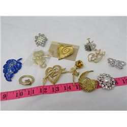 LOT OF ASSORTED COSTUME BROOCHES (OVER 10 PCS)