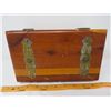 Image 8 : LOT OF 2 JEWELERY BOXES