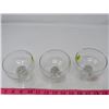 Image 8 : LOT OF 11 CUPS AND GLASSES