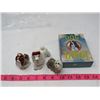 Image 1 : LOT OF FIGURINES  AND DOG TAROT (DOG THEMED LOT)