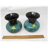 Image 1 : LOT OF 2 BLUE MOUNTAIN VASES (5 1/4 INCHES HIGH) *NO CHIPS OR CRACKS*