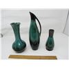 Image 2 : LOT OF 3 BLUE MOUNTAIN VASES (1-10 INCHES, 2-8 1/2 INCHES, 3-6 INCHES HIGH) *NO CHIPS OR CRACKS*