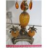 Image 2 : ART DECO TABLE LAMP, SOME PRISIMS MISSING, AMBER