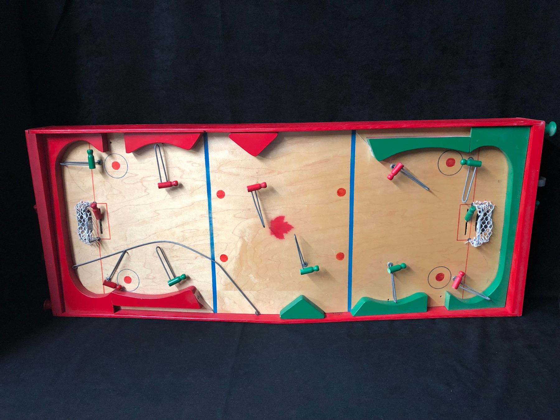 Vintage 1950’s Wooden Munro Table Top Hockey Game