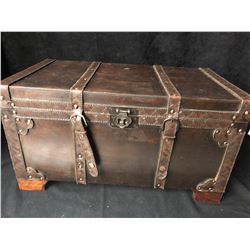VINTAGE CHEST/ TRUNK