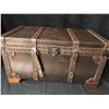 Image 1 : VINTAGE CHEST/ TRUNK