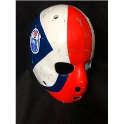 GRANT FUHR SIGNED VINTAGE FIBERGLASS GOALIE MASK ART BY DON SCOTT