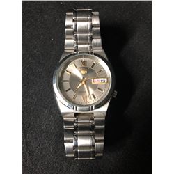 MENS SEIKO  #5  DAYDATE AUTOMATIC WRIST WATCH
