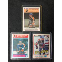 WAYNE GRETZKY HOCKEY CARD LOT