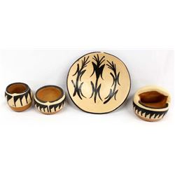 4 Pieces of Santo Domingo Pottery