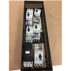 LOT OF SIEMENS 3RV1928-1H CIRCUIT BREAKERS