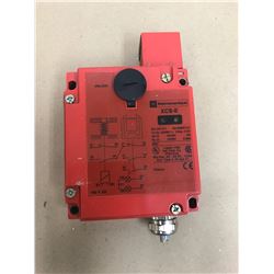 TELEMECANIQUE XCS-E SAFTEY INTERLOCK SWITCH
