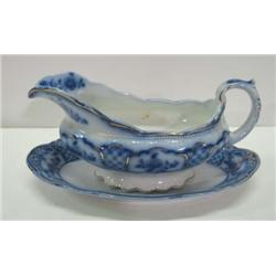 FLOW BLUE SAUCE BOAT