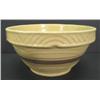 Image 1 : YELLOWARE MIXING BOWL