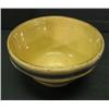 Image 2 : YELLOWARE MIXING BOWLS
