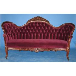 VICTORIAN WALNUT SOFA